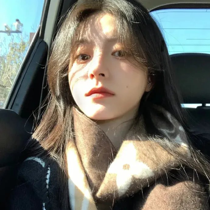 闪婚后首富老公装穷上瘾